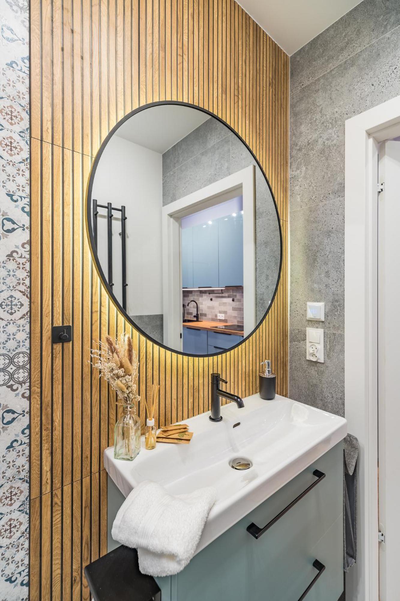 Glowny - Location, Park&tram Nearby - By Rentujemy Appartement Krakau
